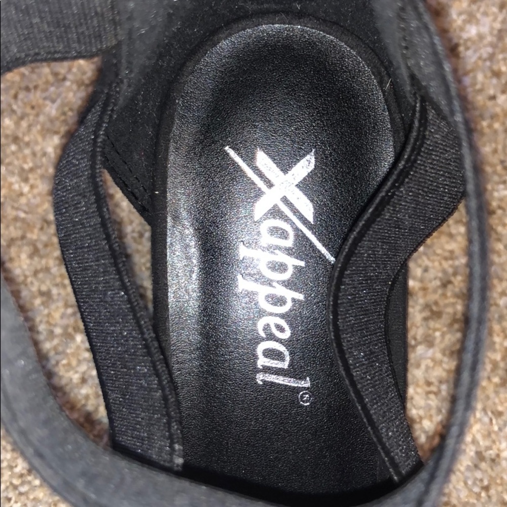 Heels - Picture 2 of 4